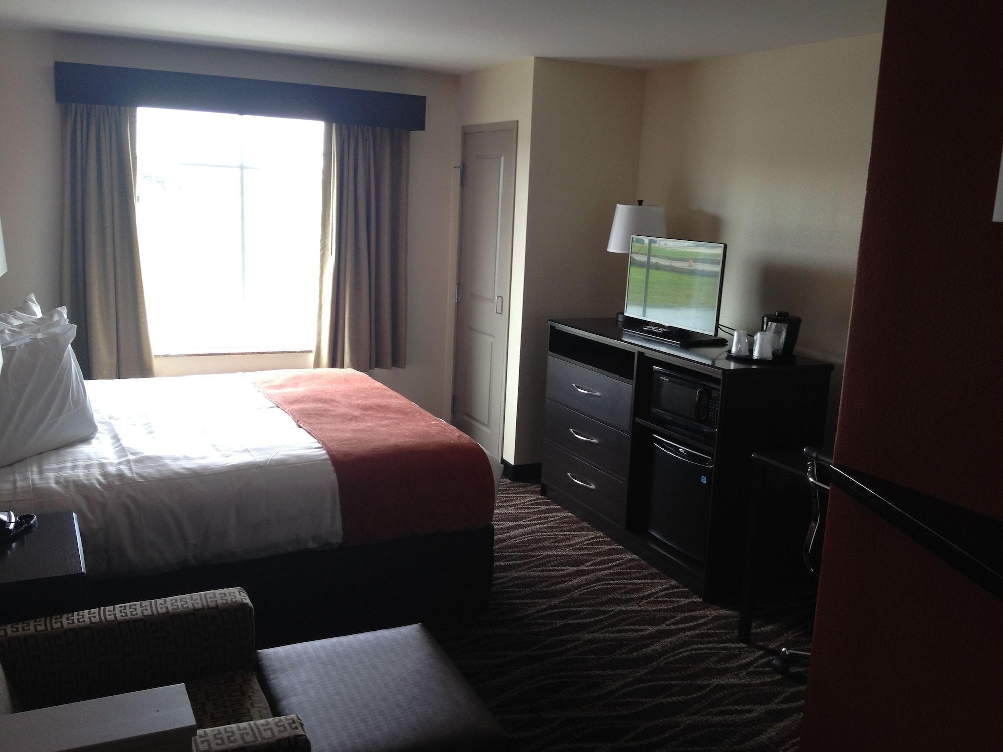 Americinn By Wyndham Waupun מראה חיצוני תמונה